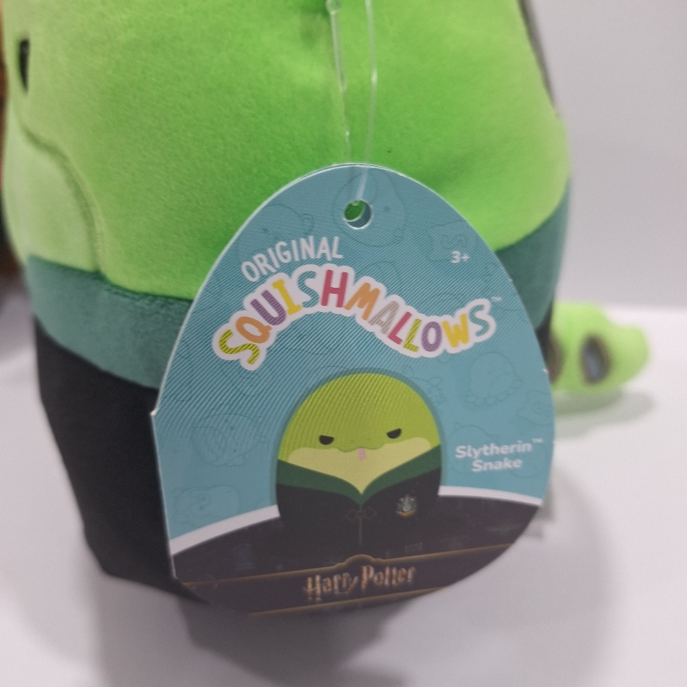 Squishmallows- Harry Potter- Set of Gryffindor and Slytherin Plush - Picture 5 of 9